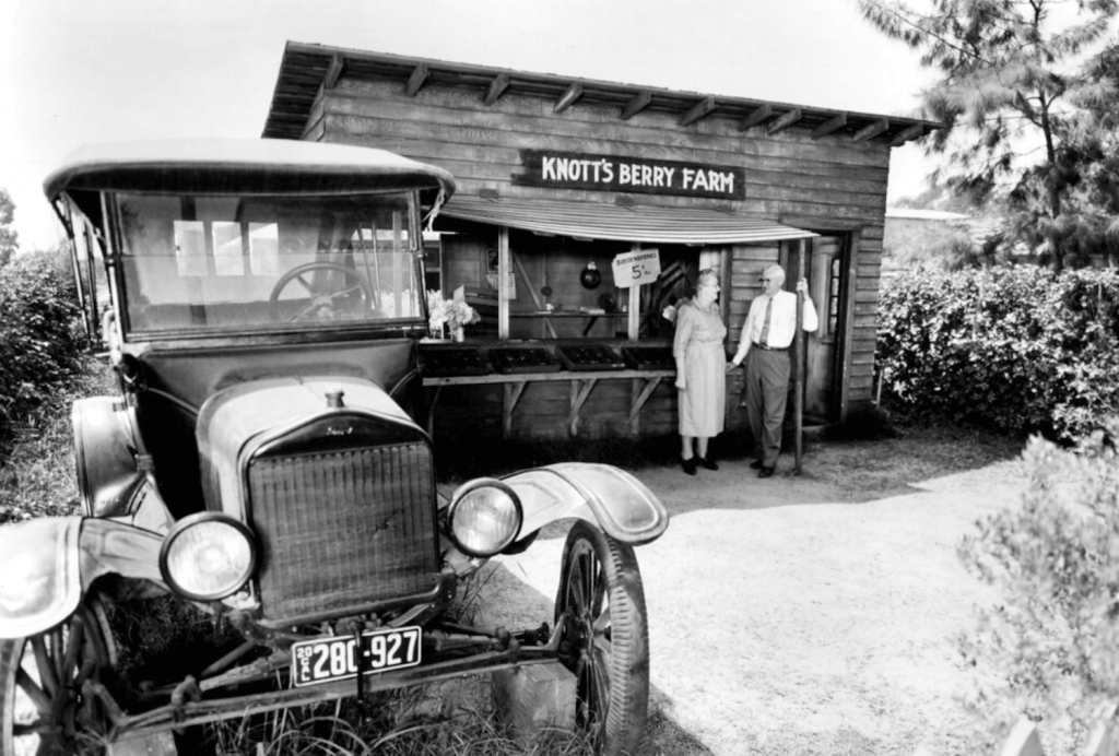 Walter And Cordelia Knott In Front Of Their Original Berry Stand At