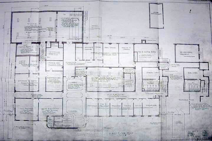 Floor plan for 5515 Melrose Ave, Los Angeles